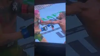 RIGHT HAND FROM THE GODS!!!! #ufc #ufc292