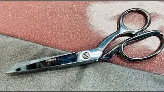 Cutting the Mabel Vintage Handbag by Swoon Sewing Patterns