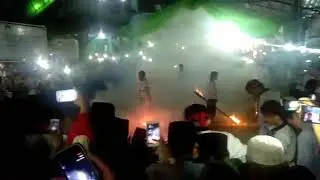 Heboh.!! Santri mandi petasan.