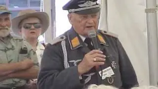 Gottfried Dulias & Gen. MacArthur at the 'World War II Weekend' 2005
