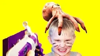 GIANT hand ATTACKS children НЕРФ ВОЙНА на ВЫЖИВАНИЕ