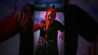 бабушка танцует) 
