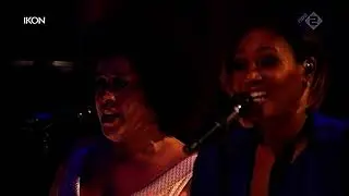 Trijntje Oosterhuis, Tania Kross, Edsilia & Metropole Orkest - Klankresten - Uit Liefde 27-12-15 HD