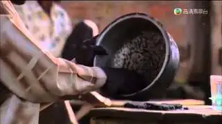 les africains manges un steak moustiques