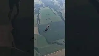 Когда цель была догнать двойку #skydiving #flying #
