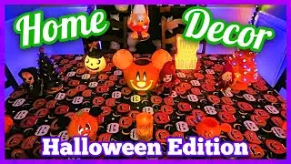 OUR HALLOWEEN DECOR HOUSE TOUR! - VLOGTOBER 2024: DAY 31