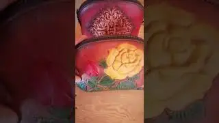Женская кожаная сумочка через плечо бренда Dzett