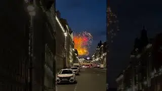 Салют в честь дня ВМФ в Петербурге