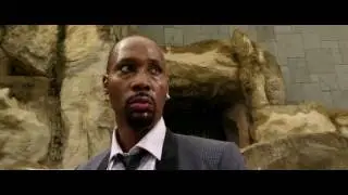 Тони Джаа против RZA (Честь дракона 2)