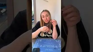 ВЫШЛИ ВЫПИТЬ ЧАЙ С МАМИКОМ #funnysongs #funny #жиза #music #comedy #fakemusic #comedymusic #humor