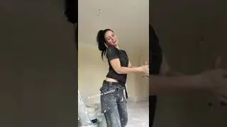 Девушка 👩  Исполняет SYPER.
