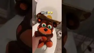 Who?🤣😂#fnaf#fivenightsatfreddys#plush#funny