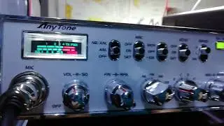 Mike 2E0OND on 10m SSB