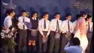 GRADUACION 6ºB 2005 ESCUELA EMPRENDER