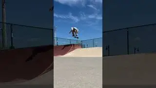 Morning session ☕️ getting the legs activated on vacation 🏖️ #tomasta #skateboarding