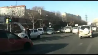 [HD] Crazy Drivers Fight and Hit each other after Crash