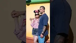Summer Disneyland Couples Photoshoot #disneylandphotographer #disneylandphotography
