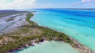 Blue Hole Cay Private Island - Andros - DS10650