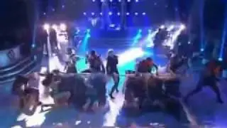 Miley Cyrus - Can't Be Tamed - Live on Dancing With The Star (HD)
