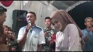 Penyanyi gagal fokus