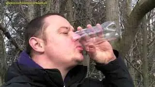 Extracting Maple Sap /Ahornsaft zapfen