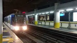 MRT-3 RT8D5M at North Avenue Station