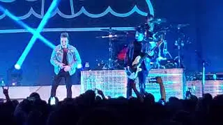 Papa Roach - Help ( Live Toledo, OH @ Huntington Center) 9/29/19