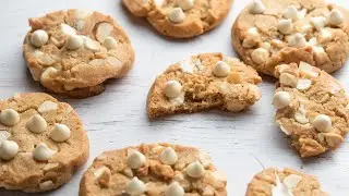 White Chocolate Macadamia Cookies with Brown Butter