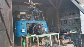 Robur Instantsetzung Tutorial (Howto) Teil 1: Wir bauen den Motor von unserem Robur LO aus.