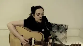 Monicka Hove - Champagne Kisses (Jessie Ware Cover)