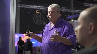 Eric Herzog Presents in the Intel Booth at VMware Explore Barcelona 2023