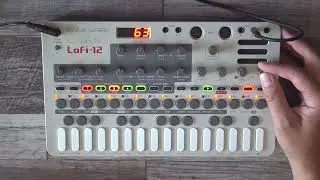 House 2 House on the #Sonicware Liven #Lofi-12...old scool vibes w it's LPF