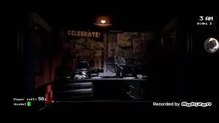 Играю фнаф 1!!! Очень страшно было