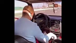 The sleekest overtaking ever !