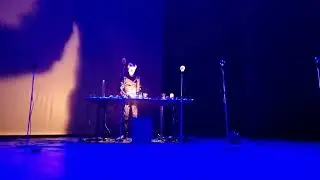 Glühlampenkonzert - Musik aus Glühlampen von Michael Vorfeld - Light Bulb Music Live - Berlin