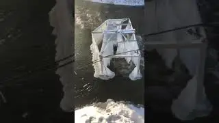 Работа микро ГЭС погружной в зимнее время