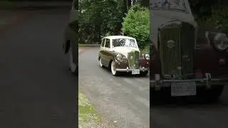 1950 Triumph Mayflower - Center Lane #triumphcars, #oldbritishcars, #triumphmayflower,