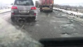 Дорога з Франківська в Долину