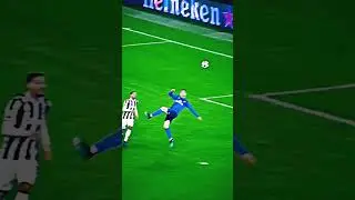 Cristian Ronaldo Best Goal - Juventus Bicycle Kick #shorts