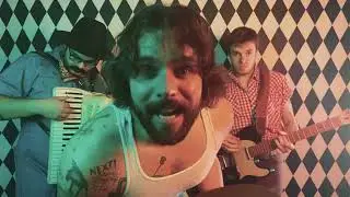 Under The Rug :: Lonesome & Mad :: Official Music Video