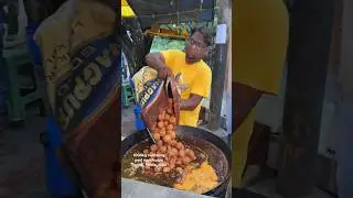 1000kg swimming pool manchurian Rs 95 #manchurian #youtubers #chinesefood #nagpur #indianfoodie