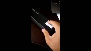 Pluma táctica laix