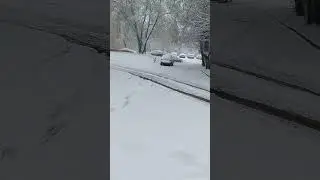 снег город Екатеринбург 04.05.2024