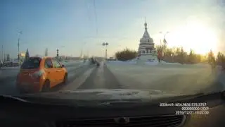 Dexp EV-700 День