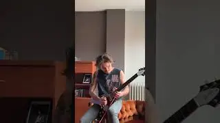 AC/DC - You Shook Me All Night Long ( Solo Guitar Cover)