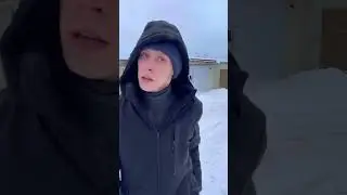 столкнулся с девушкой