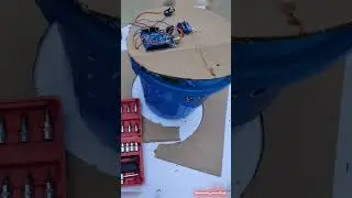 Smart Dustbin DIY #smartgadgets#smartdustbin #audrino #shorts #short