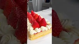 Strawberry Cake 