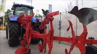 The 2020 NEW HOLLAND T7060 tractor