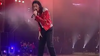 THE WEEKEND & MICHAEL JACKSON - Blinding Lights live concert 2025